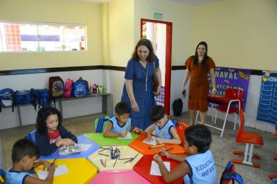 galeria: Secretária de Educação Leila Freire e a Consulesa de Portugal visitam as escolas Carlos Marighella e Laércio Barbalho