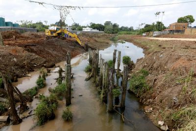 galeria: Assinatura de ordem de serviço da 2º etapa das vias Marginais do canal Maguariaçu