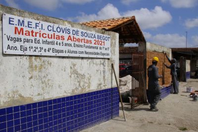 galeria: Reforma da escola Clovis de Souza Begot no bairro Águas Lindas