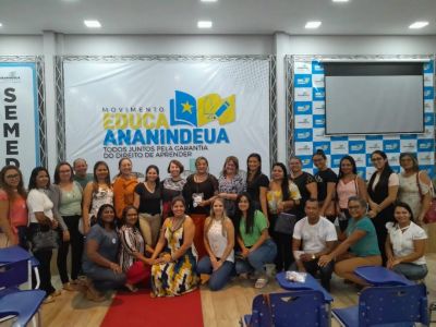 notícia: Em Ananindeua, educadores de São Domingos do Capim fazem intercâmbio pedagógico