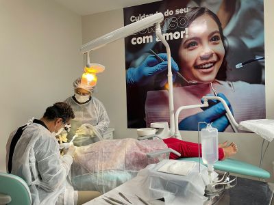 notícia: Ananindeua lança o primeiro programa municipal da região norte com implante dentário e odontologia digital. 