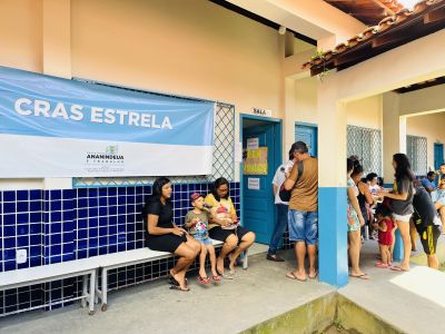 notícia: Famílias atingidas pela forte chuva em Ananindeua são cadastradas para receber benefícios 