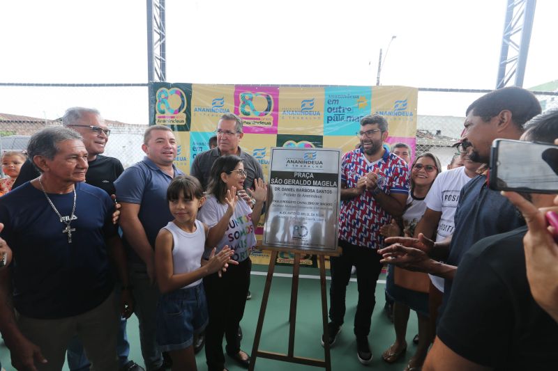 Inauguração da Praça São Geraldo no bairro Distrito Industrial