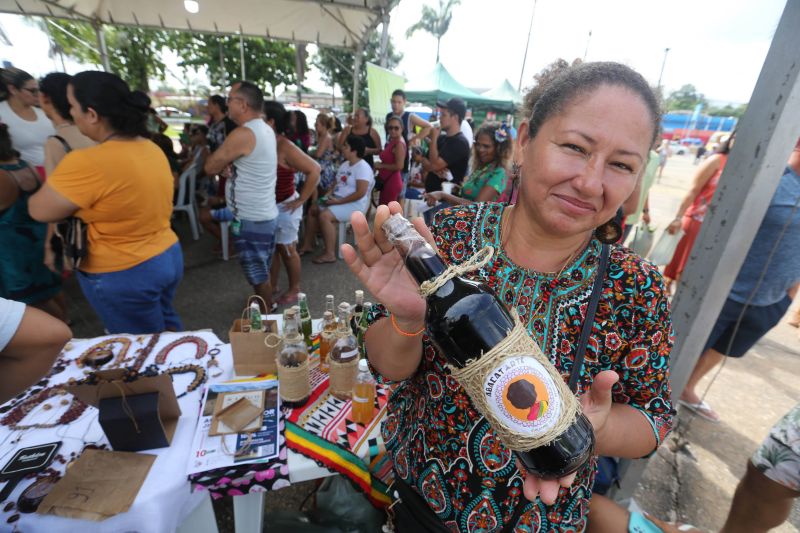 Primeira feira de Agricultura Familiar de Ananindeua na Praça Matriz