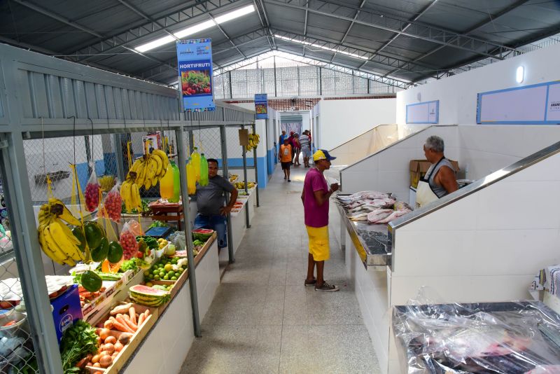 Imagens do Mercado Municipal da Guanabara