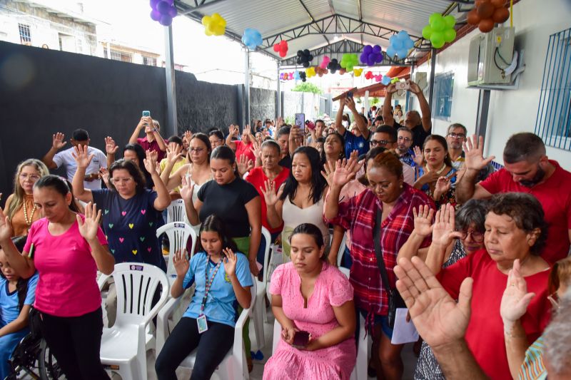 Inauguração da EMEF Antônio Teixeira Gueiros no conjunto Stelio Maroja no bairro Coqueiro