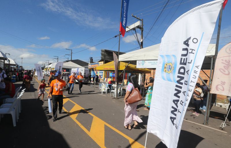 Serviços gratuitos do Programa Prefeitura em Movimento no Icuí Guajará