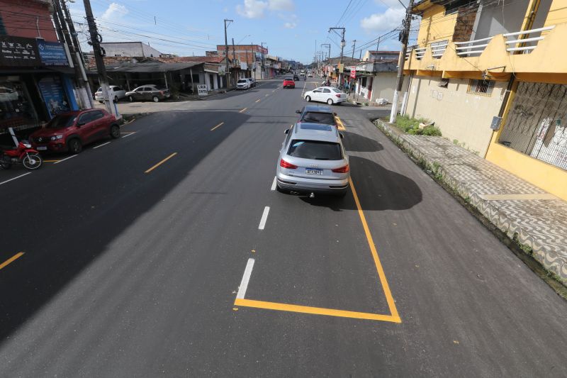 Pintura asfáltica na estrada da Providência bairro do Coqueiro