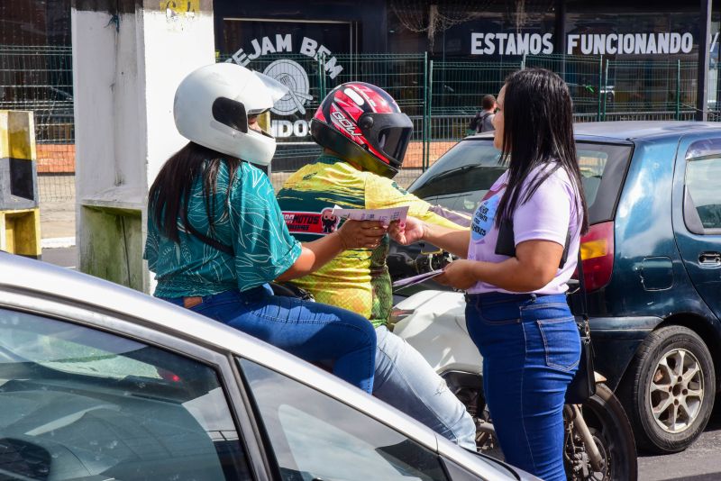 Blitz da Secretaria da Mulher na avenida 3 Corações com Mario Covas