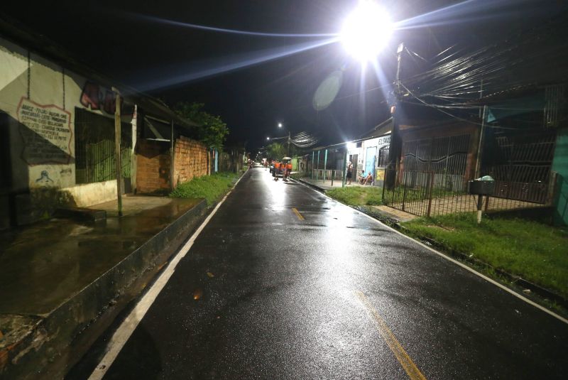 Inauguração de ruas pavimentadas na comunidade Dom Bosco no bairro de Águas Brancas