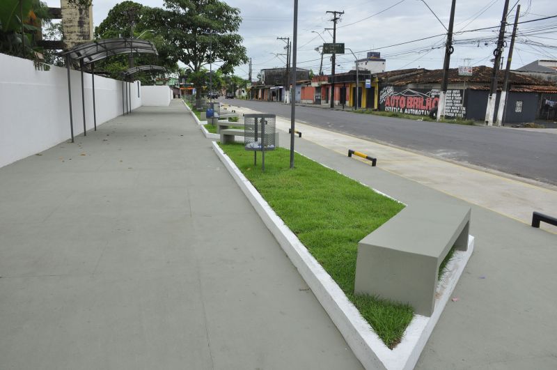 Imagens de apoio da Praça Rotary e espaço de alimentação na Av Providência com We 16 no bairro Coqueiro