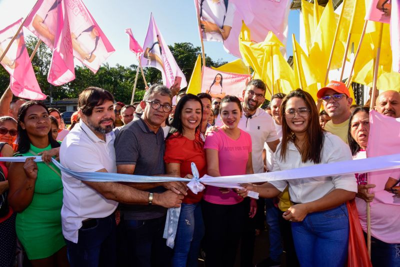 Inauguração de ruas da Comunidade Jardim Nova Vida no bairro 40 Horas