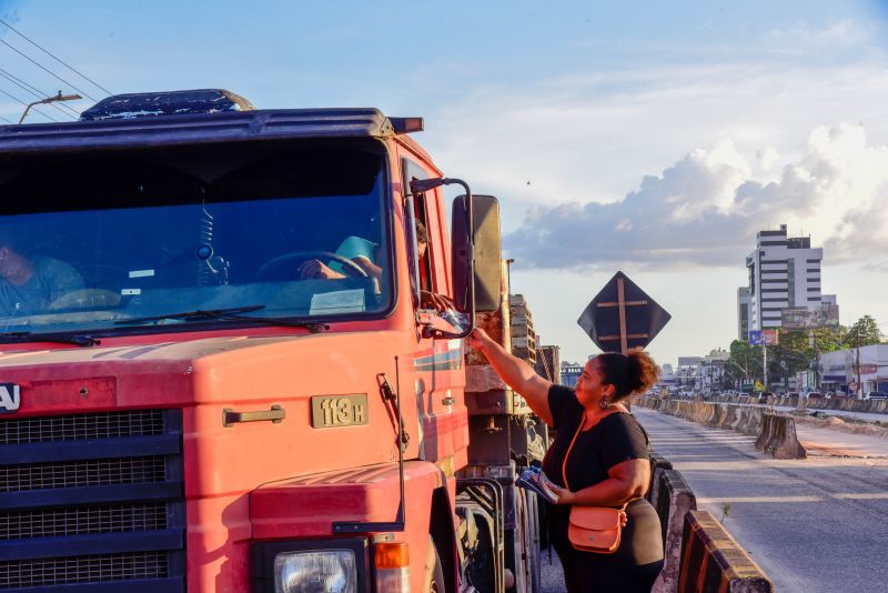 Blitz Educativa no Dia Mundial do Combate ao Trabalho Infantil