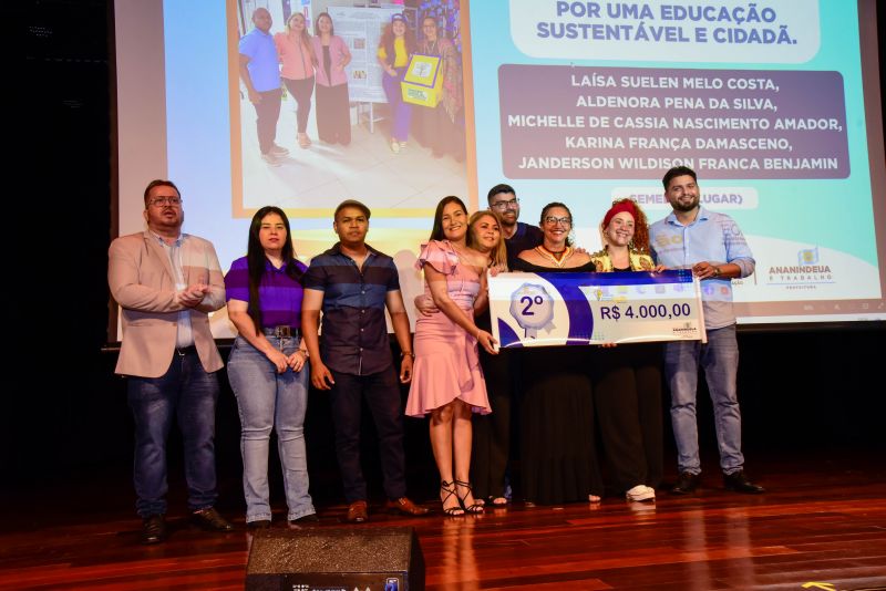 Entrega do Segundo Prêmio Inovação para Servidores Destaque local Teatro Municipal de Ananindeua