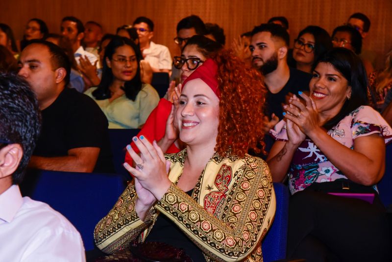 Entrega do Segundo Prêmio Inovação para Servidores Destaque local Teatro Municipal de Ananindeua