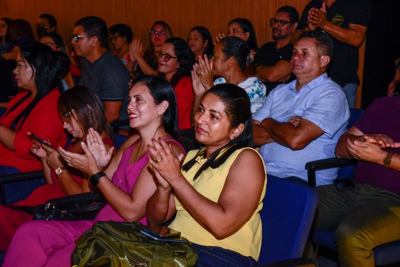 Entrega do Segundo Prêmio Inovação para Servidores Destaque local Teatro Municipal de Ananindeua