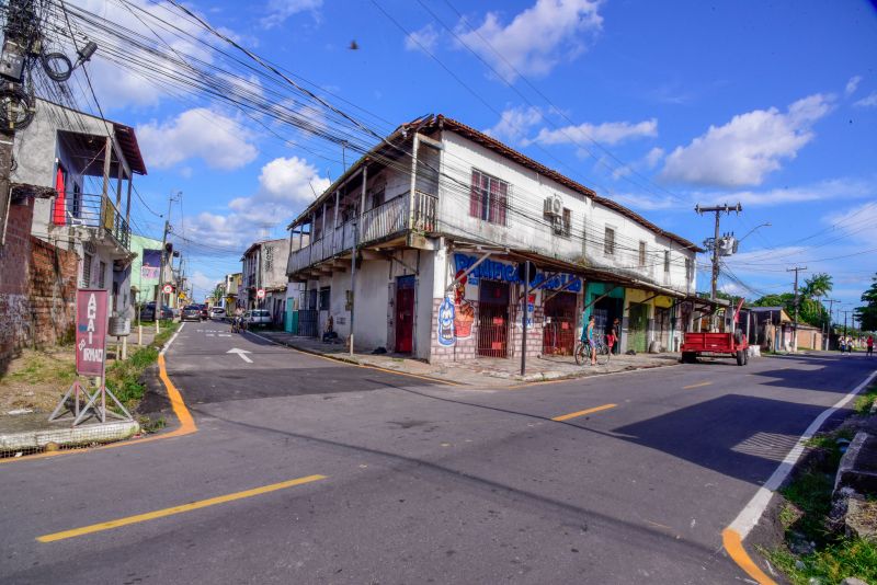 Inauguração das ruas da Comunidade Elo Il no bairro Centro