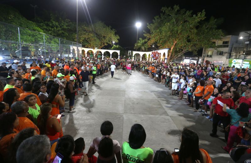 Entrega da Praça Tancredo Neves com Serviço de Reforma e Modernização bairro Coqueiro