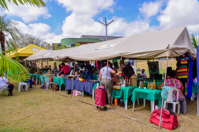 Feira da Agricultura Familiar e dos Povos Tradicionais no Parque Vila Maguary