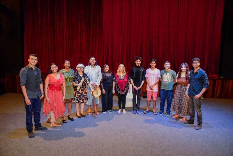 Palestras sobre a semana do folclore no teatro Municipal de Ananindeua