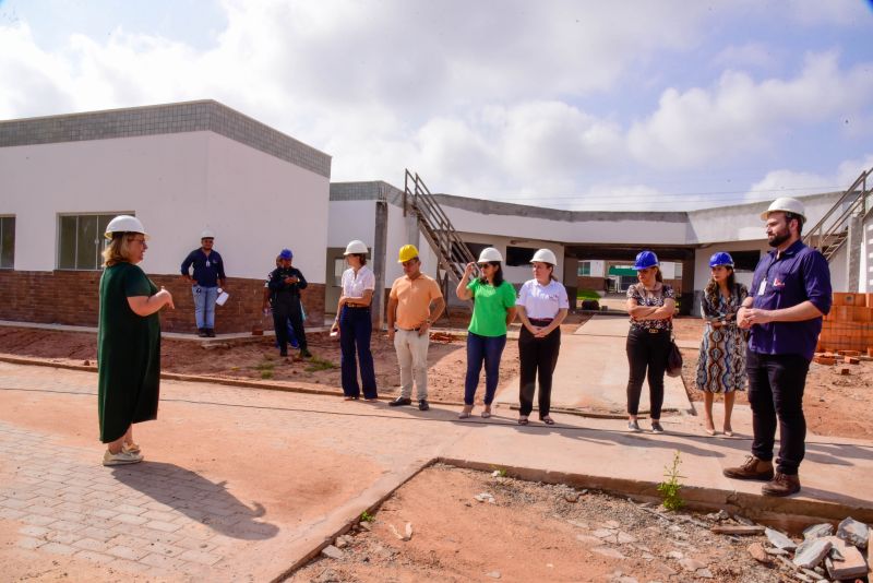 Visita técnica do MP e Defensoria do Estado na Escola do Futuro no Icuí