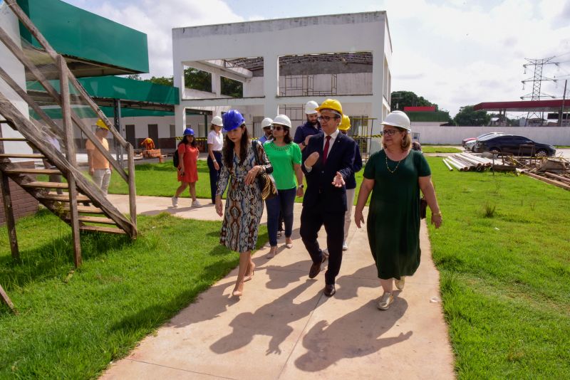 Visita técnica do MP e Defensoria do Estado na Escola do Futuro no Icuí