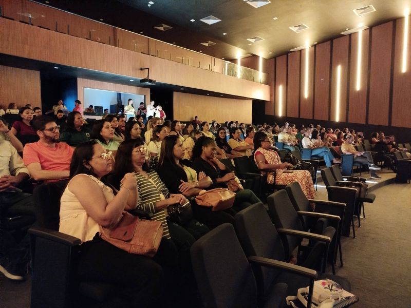 1º Encontro Municipal de Saúde Mental no Teatro Municipal de Ananindeua