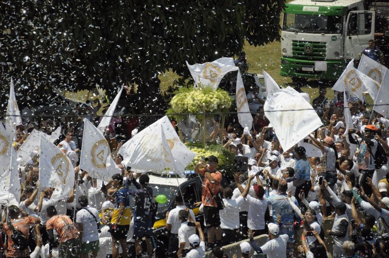 Imagens do traslado da imagem peregrina de nossa senhora de Nazaré em Ananindeua