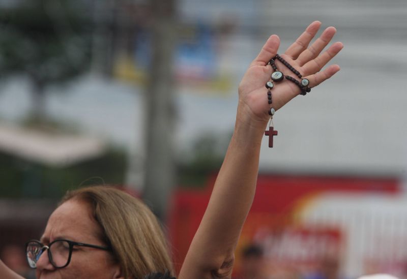 Imagens do traslado da imagem peregrina de nossa senhora de Nazaré em Ananindeua