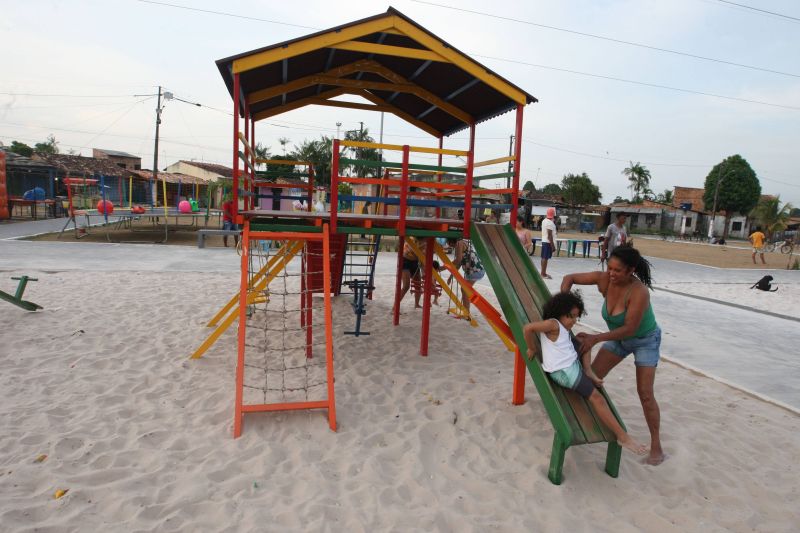 Inauguração da Praça Maria Do Socorro de Souza na av Tumucumaque no Curuçambá