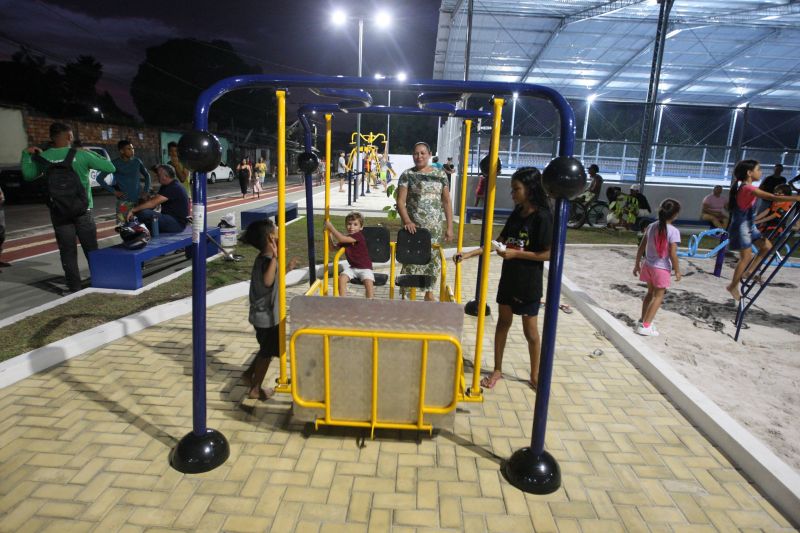 Inauguração da praça Asmovim no bairro Distrito Industrial