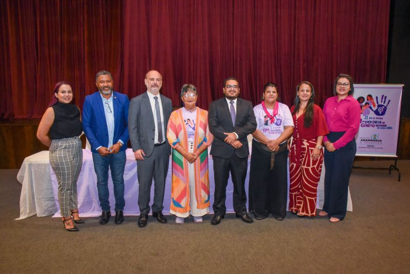 Abertura de 21 dias de ativismo no Teatro Municipal de Ananindeua