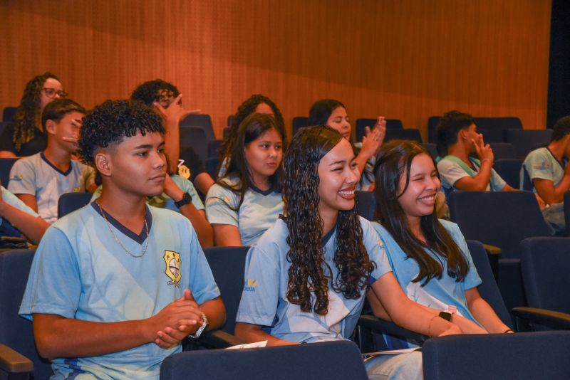 Abertura de 21 dias de ativismo no Teatro Municipal de Ananindeua