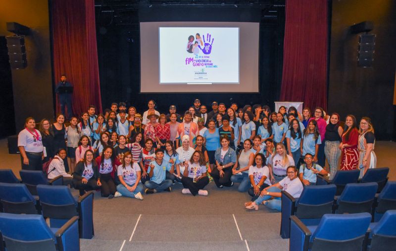 Abertura de 21 dias de ativismo no Teatro Municipal de Ananindeua