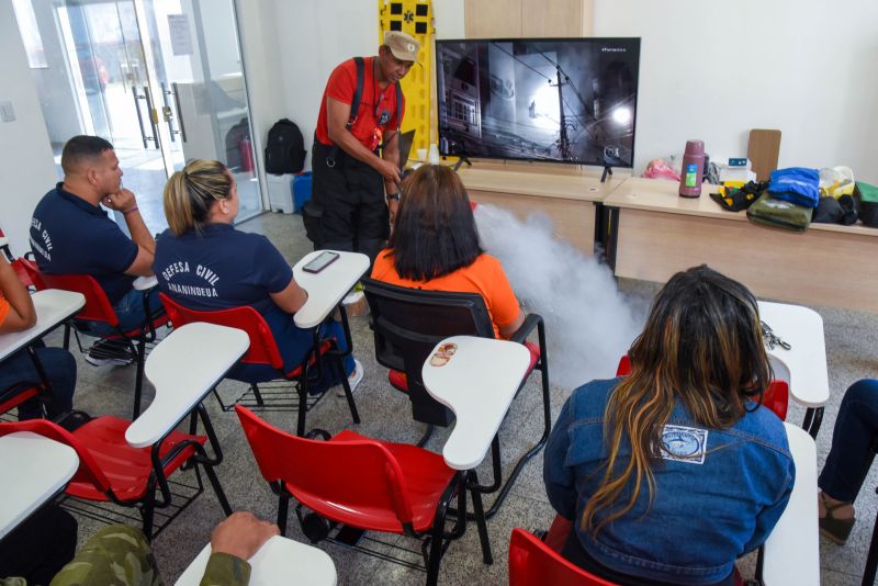 Curso de primero socorros 2° etapa no GSE do Bombeiros