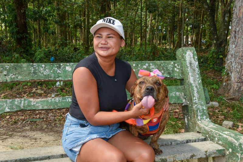 Vacinação de Pets, cães e gatos no Bosque Uirapuru no conjunto Julia Seffer