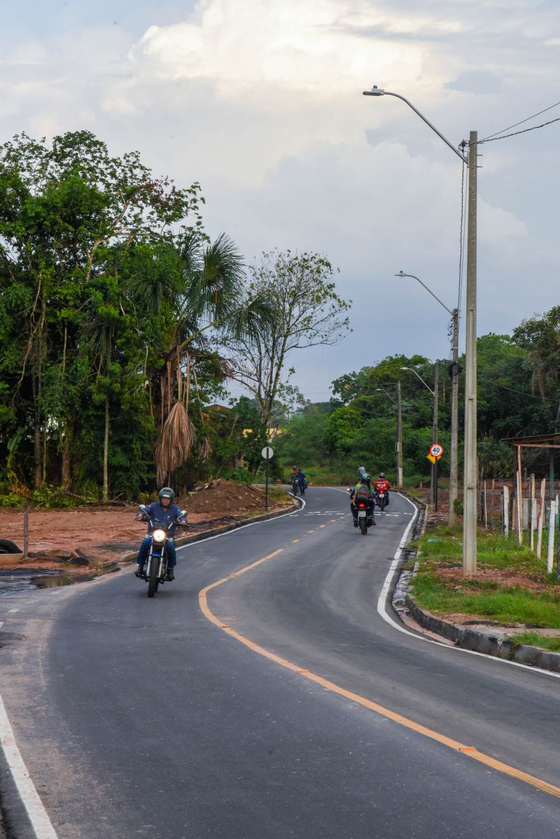 Imagens da nova estrada do Ariri no bairro do 40 horas