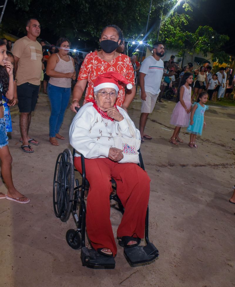 Natal do Amor no Bosque Marajoara no conjunto Júlia Seffer