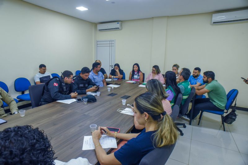 Reunião para o alinhamento das festas do final de ano e aniversário da cidade