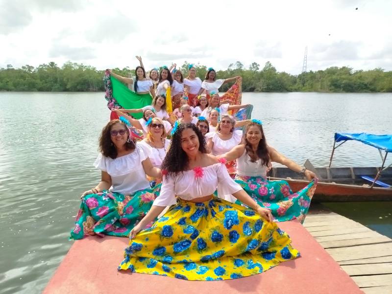 Grupo do projeto Bem-Estar e Mais Saúde, do Parque Seringal.