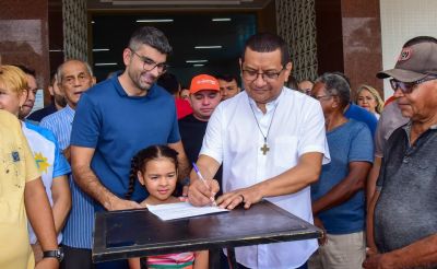 notícia: Prefeitura de Ananindeua anuncia reforma da Praça Matriz Nossa Senhora das Graças