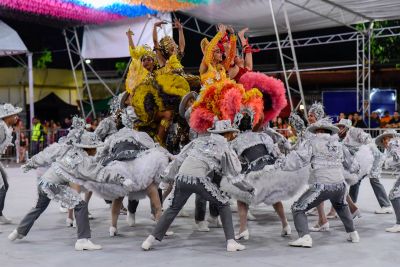 notícia: Shows e atrações juninas marcam primeira noite de apresentações do Forró Ananindeua 