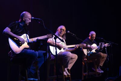 notícia: Show "Tempo e Destino" marca emocionante reencontro no Teatro Municipal de Ananindeua