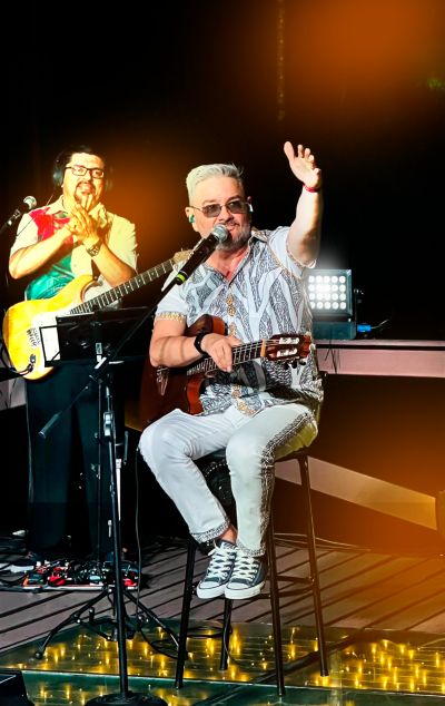 notícia: Cantor Mário Mouzinho celebra 40 anos de carreira com show especial no Teatro Municipal de Ananindeua