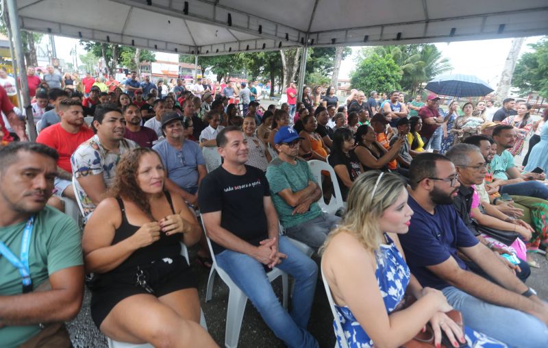 Assinatura da ordem de serviço para reforma da praça Complexo da Cidade Nova Vlll