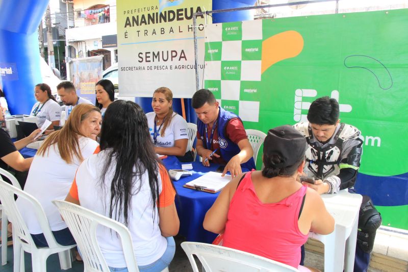 Ação Prefeitura em Movimento no canteiro do PAAR