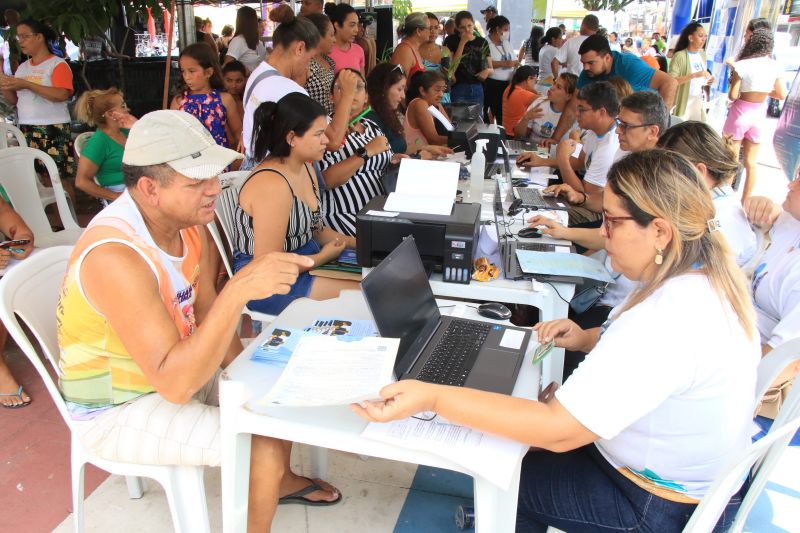 Ação Prefeitura em Movimento no canteiro do PAAR