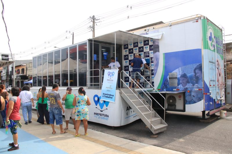 Ação Prefeitura em Movimento no canteiro do PAAR