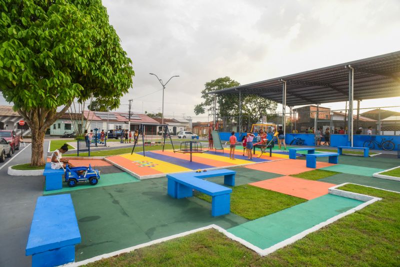 Praça Marcos Vinícius Leite Rodrigues, no conjunto Sabiá no bairro 40 Horas