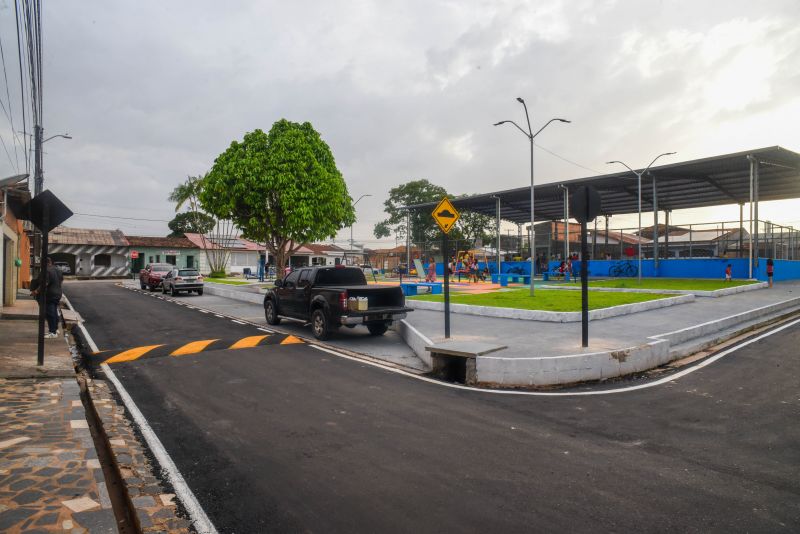 Inauguração das ruas pavimentadas e com sinalização horizontal e vertical, alamedas 11,12,13,14 e 16 no conjunto Sabiá no bairro 40 Horas